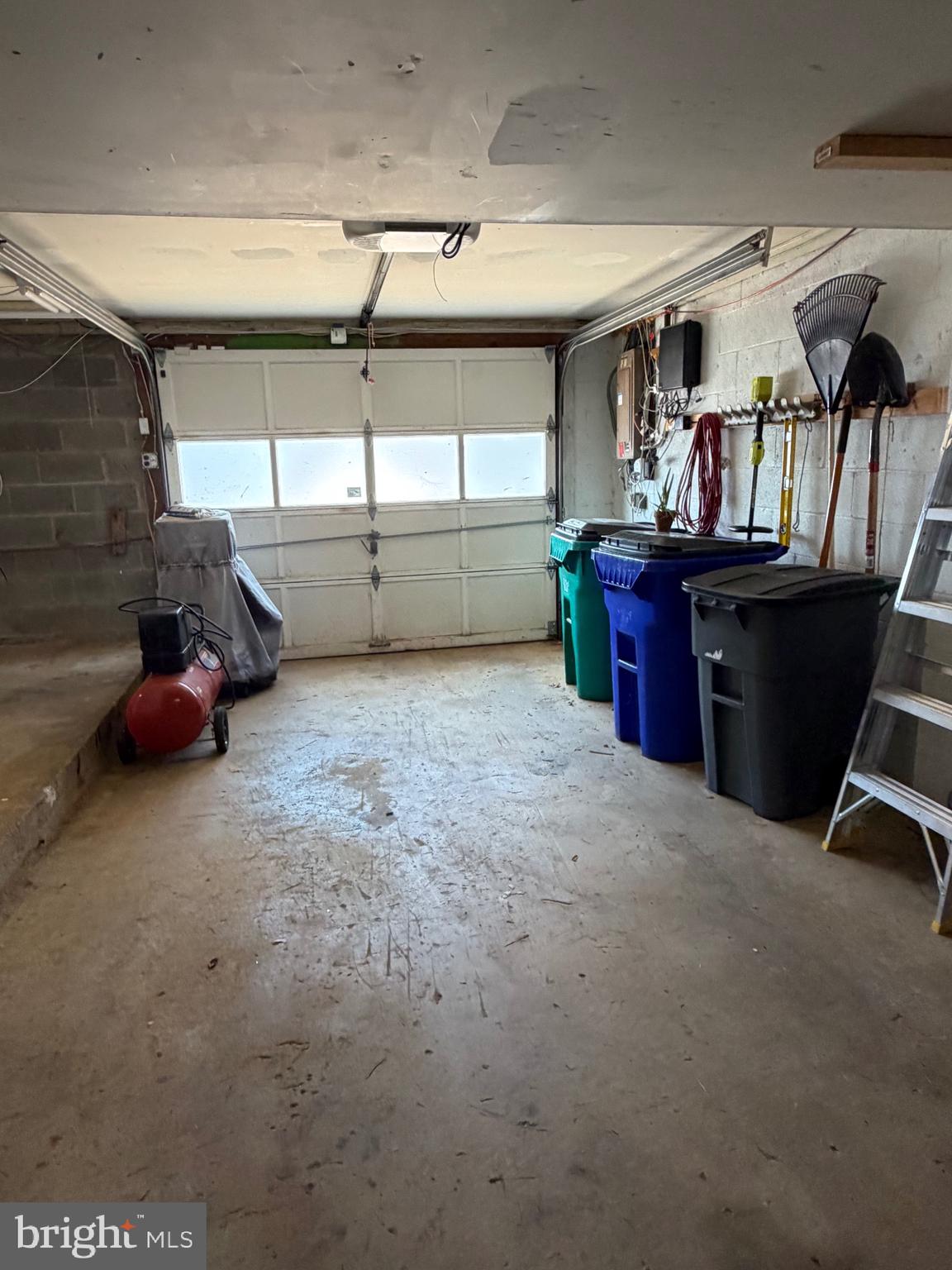 5033 Three Kings Lane Columbia, MD 21044 - Photo 36 of 38 Garage