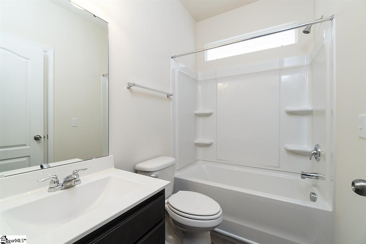 306 Skye Road Easley, SC 29642 - Photo 11 of 32 Gallery Image 11