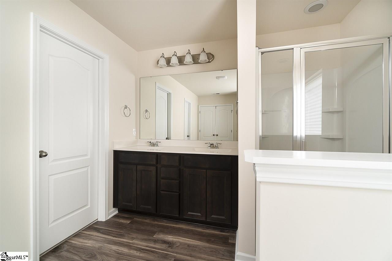 306 Skye Road Easley, SC 29642 - Photo 27 of 32 Dual sinks and separate shower in the master bath