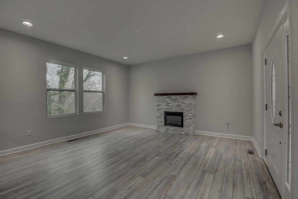 1632 Amsterdam Road Covington, KY 41011 - Photo 3 of 19