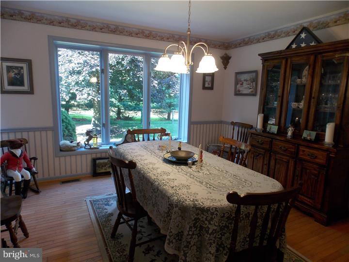 653 Harveys Bridge Road Coatesville, PA 19320 - Photo 4 of 25 Dining Room