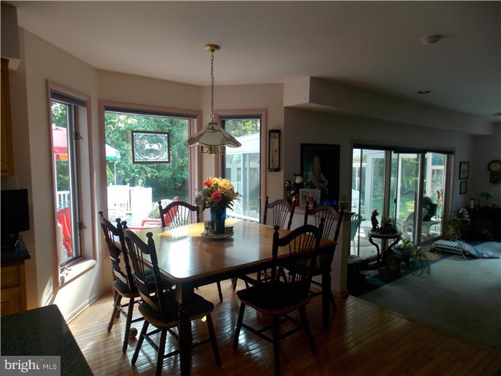 653 Harveys Bridge Road Coatesville, PA 19320 - Photo 6 of 25 Breakfast Room