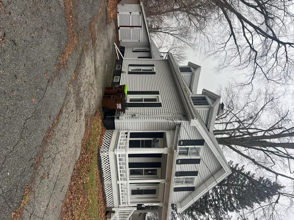 $154,900 | 914 West Maumee Street, Adrian, MI 49221