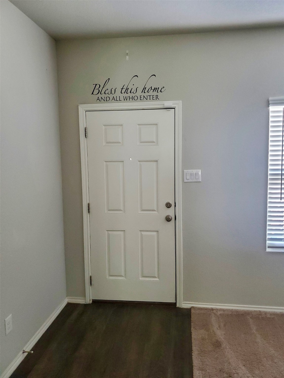 7120 Quarter Moon Converse, TX 78109 - Photo 2 of 16 an entryway with wooden floor