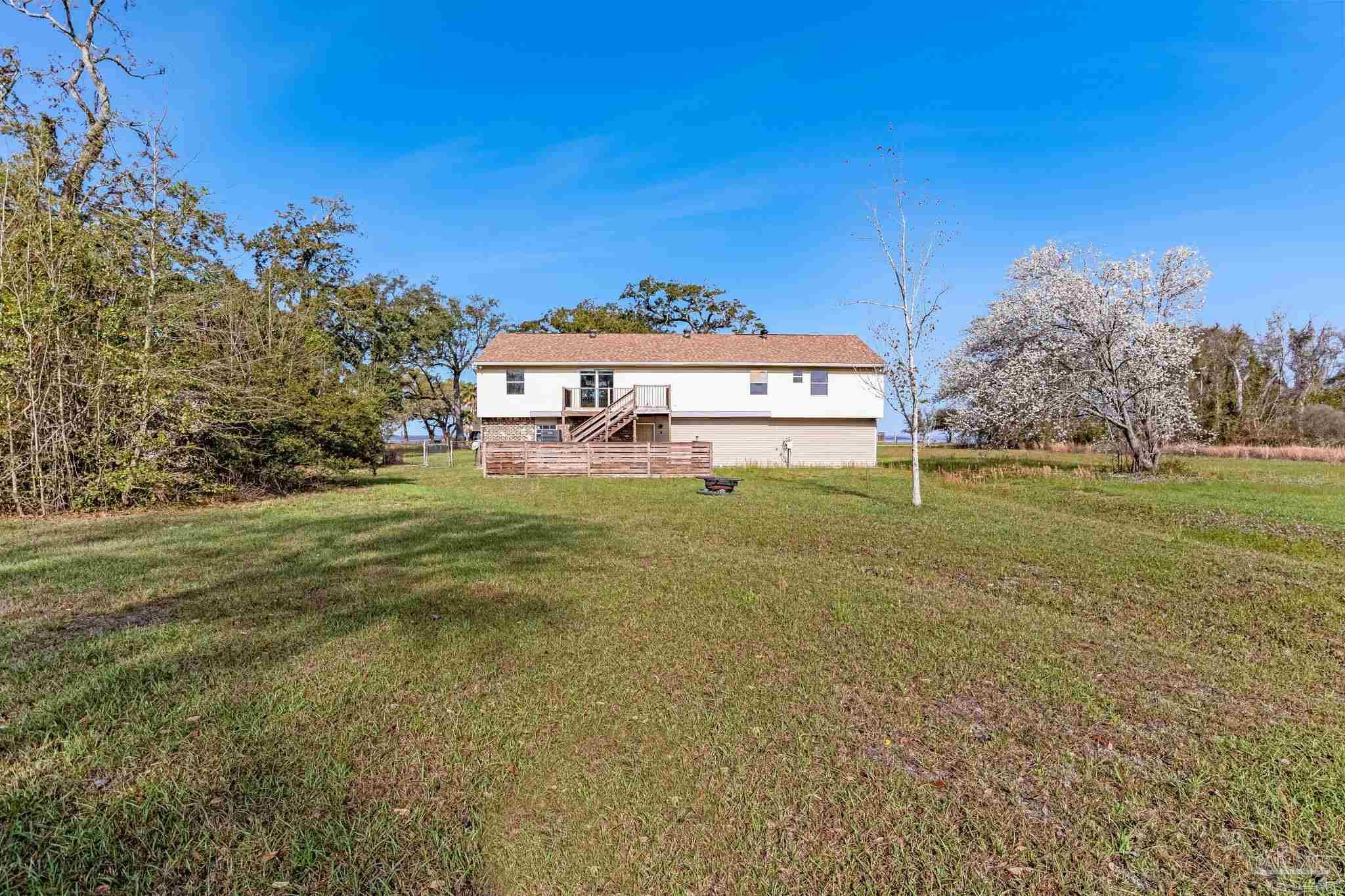 302 Garcon Point Road Milton, FL 32583 - Photo 39 of 51