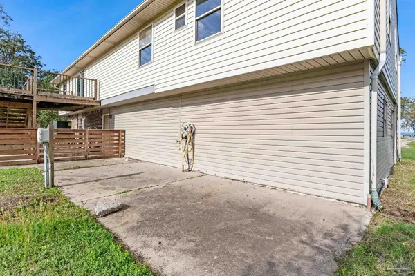 $450,000 | 302 Garcon Point Road, Milton, FL 32583