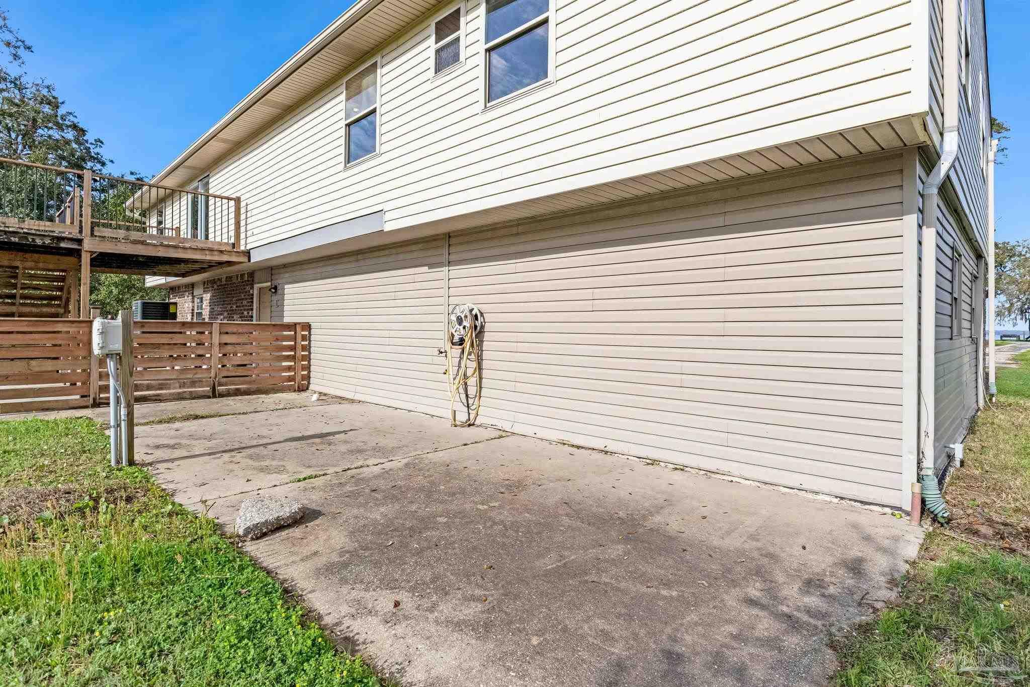 302 Garcon Point Road Milton, FL 32583 - Photo 43 of 51