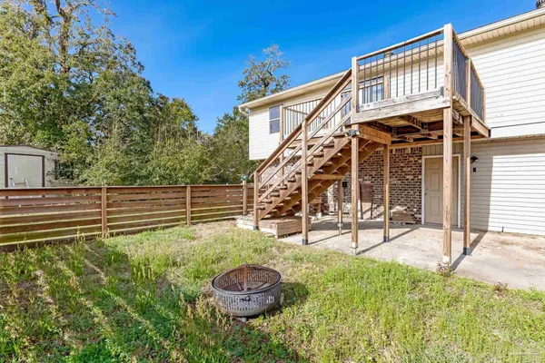 $450,000 | 302 Garcon Point Road, Milton, FL 32583