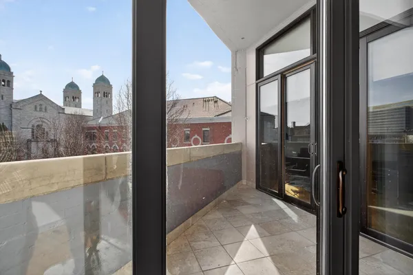 $277,900 | 109 West Washington Avenue, Unit 16, Jackson, MI 49201