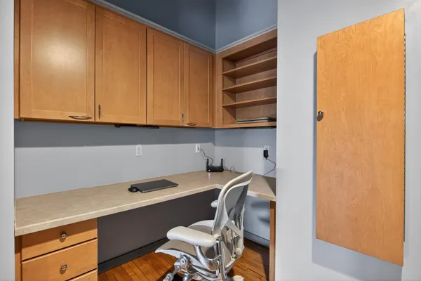 $277,900 | 109 West Washington Avenue, Unit 16, Jackson, MI 49201