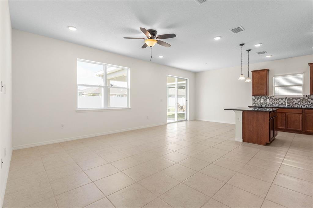 3 Oakleaf Way Palm Coast, FL 32137 - Photo 12 of 59