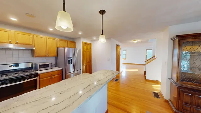 $4,400 | 95 Pleasant Street, Watertown, MA 02472