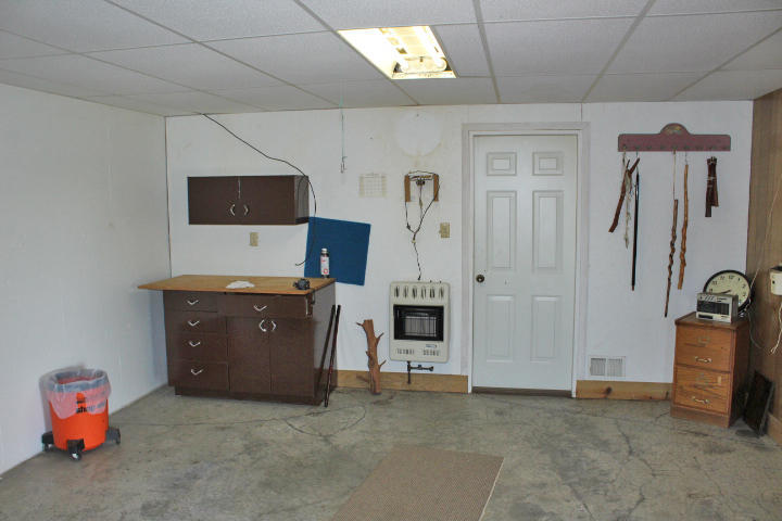 192 Jacksboro Road Bronston, KY 42518 - Photo 15 of 24 IMG_5472