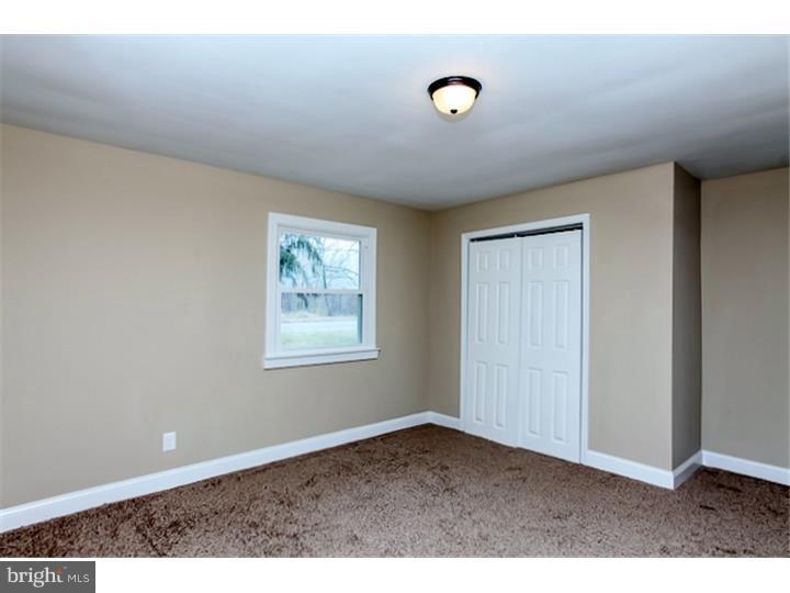 323 Democrat Road Gibbstown, NJ 08027 - Photo 23 of 25 Bedroom