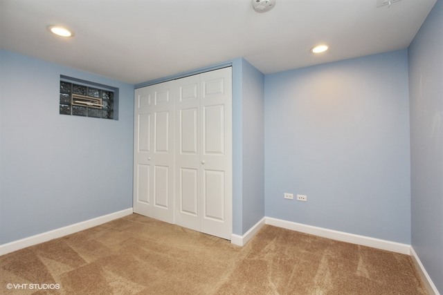 240 Raupp Boulevard Buffalo Grove, IL 60089 - Photo 11 of 15