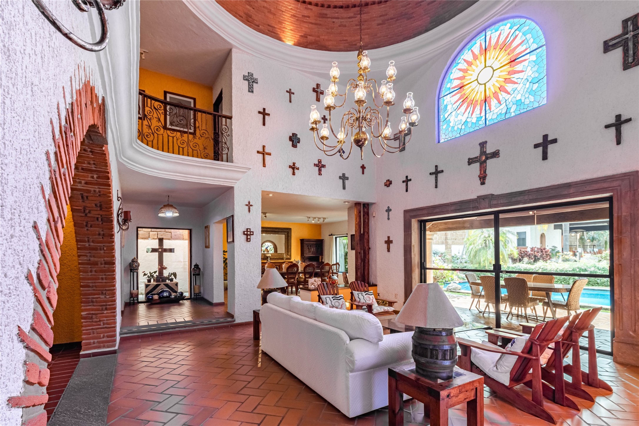 Llamarada Rochester, undefined 62563 - Photo 28 of 50 a living room with fireplace furniture and a chandelier