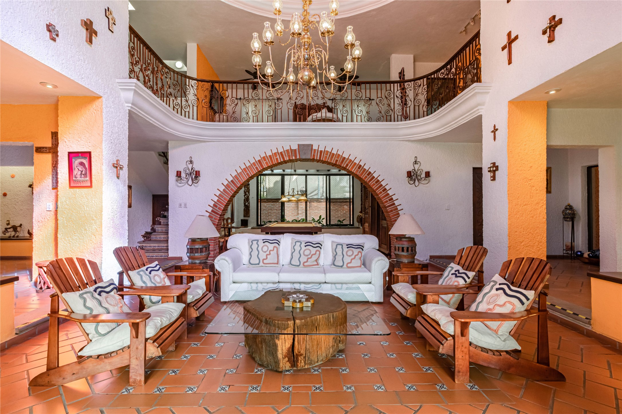 Llamarada Rochester, undefined 62563 - Photo 32 of 50 a living room with fireplace furniture and a chandelier
