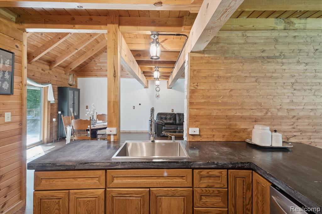 21435 Merriman Road New Boston, MI 48164 - Photo 15 of 55
