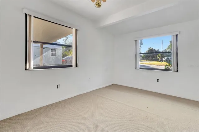 $200,000 | 1021 Hollywood Avenue, Eustis, FL 32726