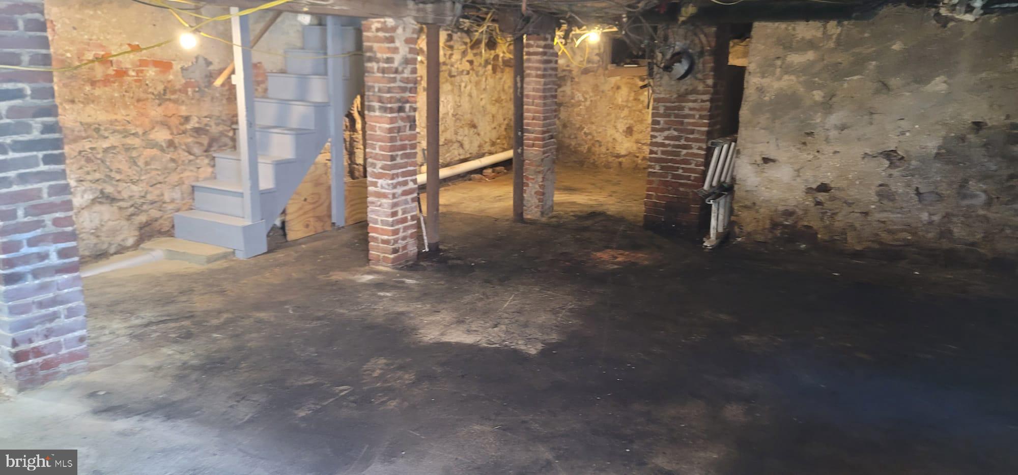 724 Hunter Street Gloucester City, NJ 08030 - Photo 42 of 47