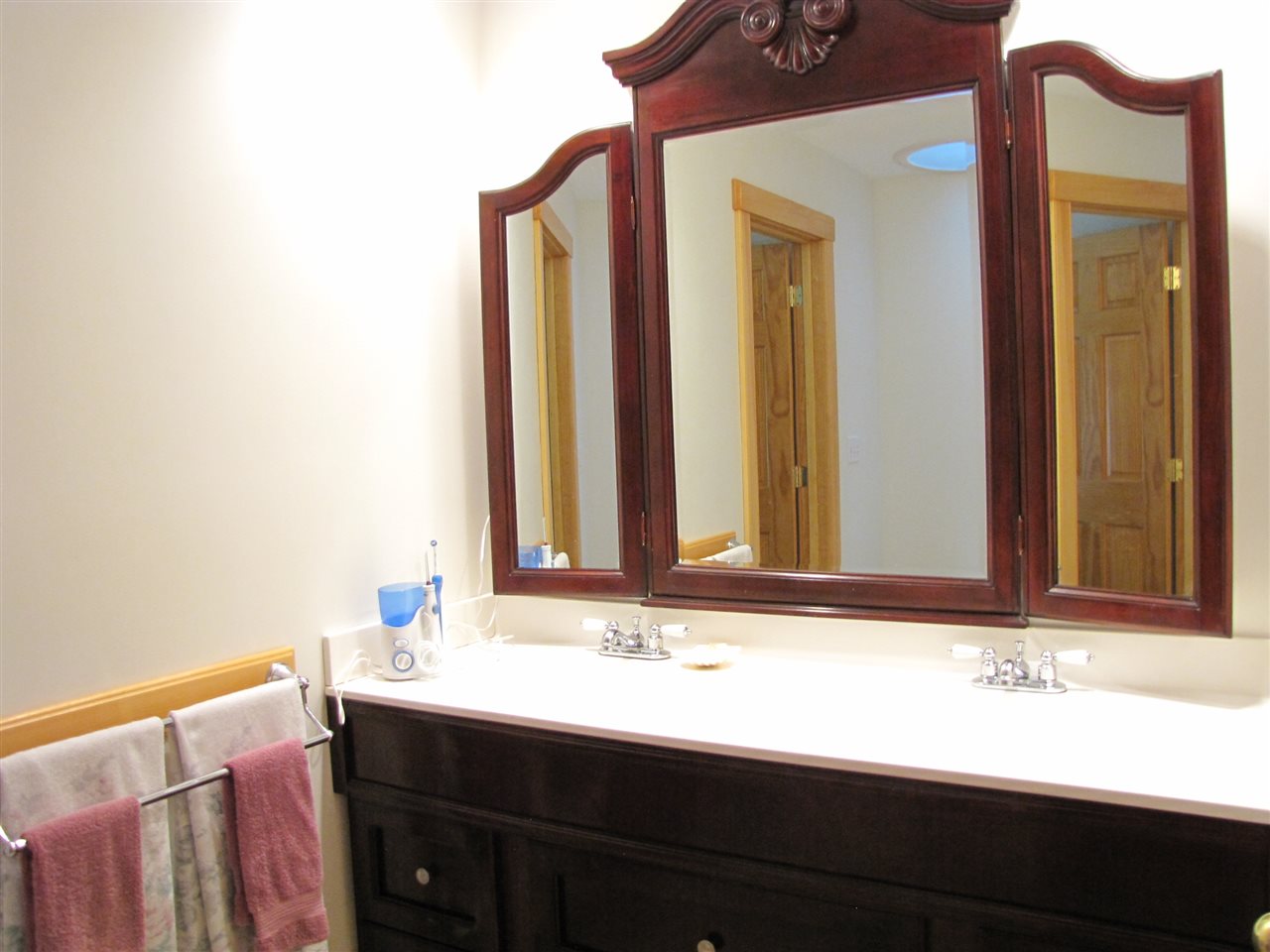 832 Meadowbrook Road Brattleboro, VT 05301 - Photo 16 of 28
