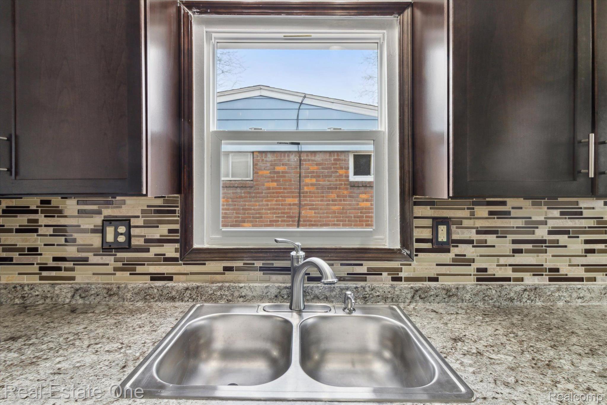 29207 York Street Inkster, MI 48141 - Photo 47 of 57 Gallery Image 47