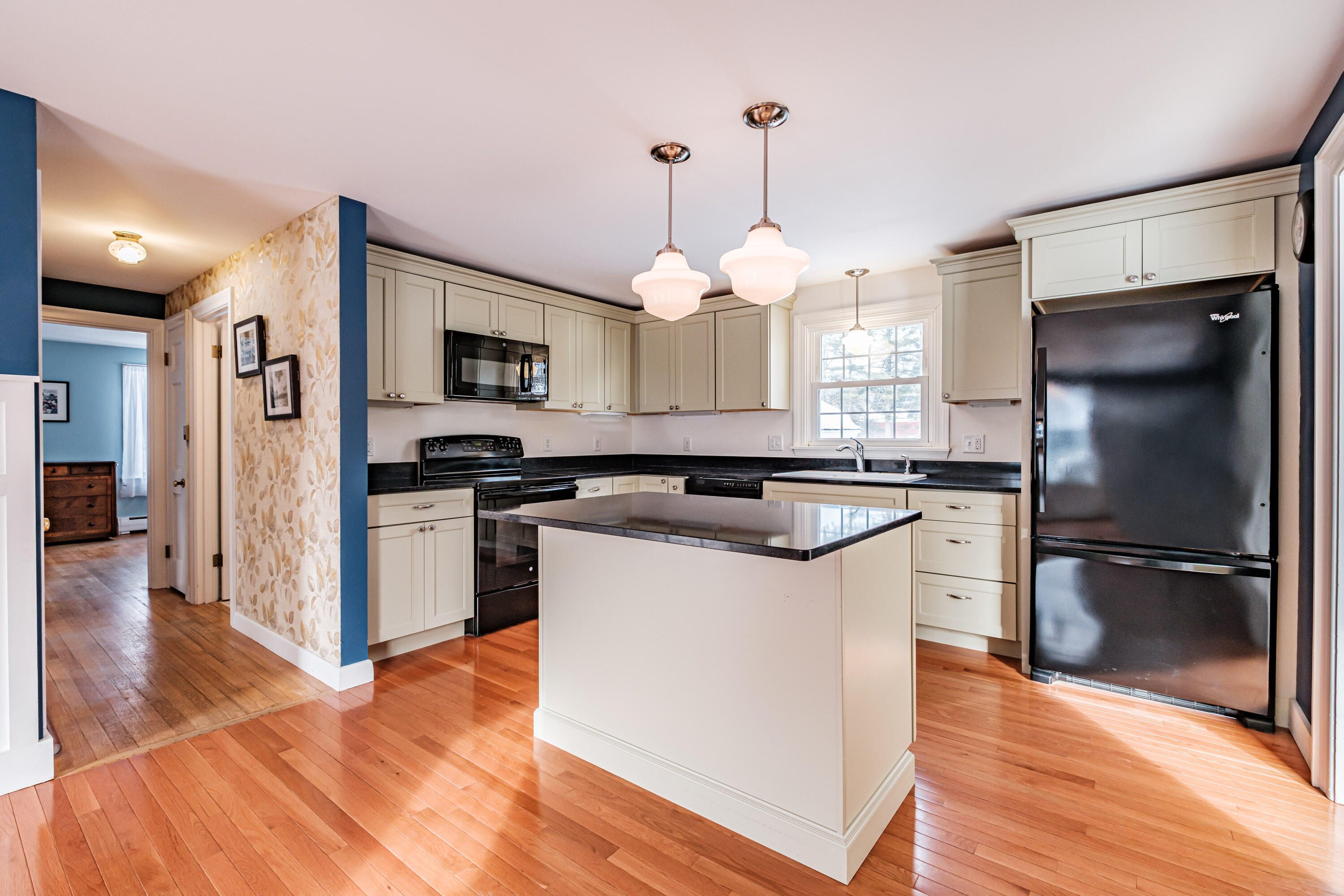 6 Woodside Drive Cumberland, ME 04021 - Photo 17 of 72 20260105gp-61017