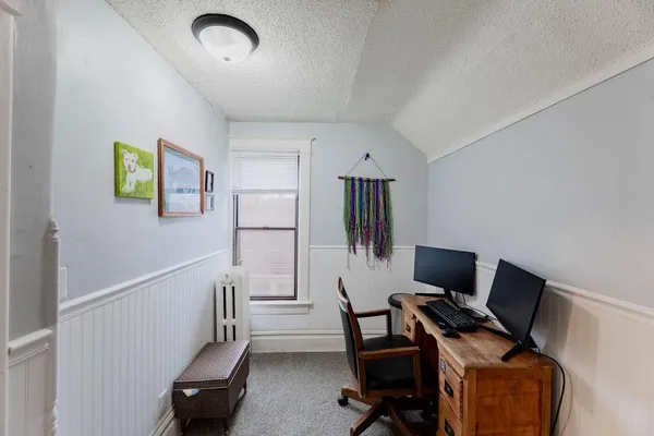 $199,900 | 904 12th Street North, Fargo, ND 58102