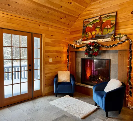 $850,000 | 42 Chickadee Lane, Littleton, NH 03561