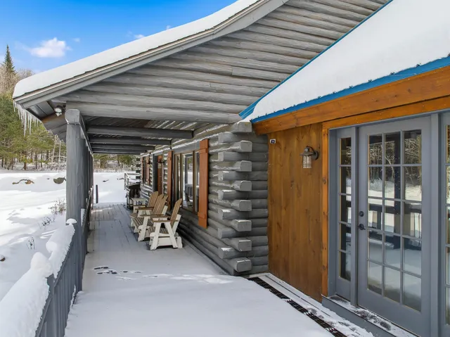 $850,000 | 42 Chickadee Lane, Littleton, NH 03561