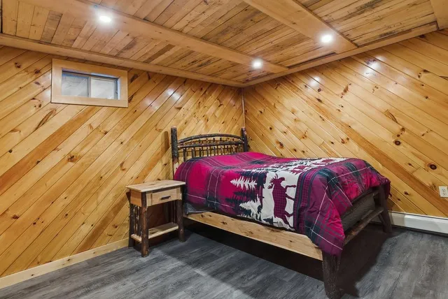 $850,000 | 42 Chickadee Lane, Littleton, NH 03561