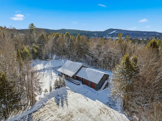 $850,000 | 42 Chickadee Lane, Littleton, NH 03561