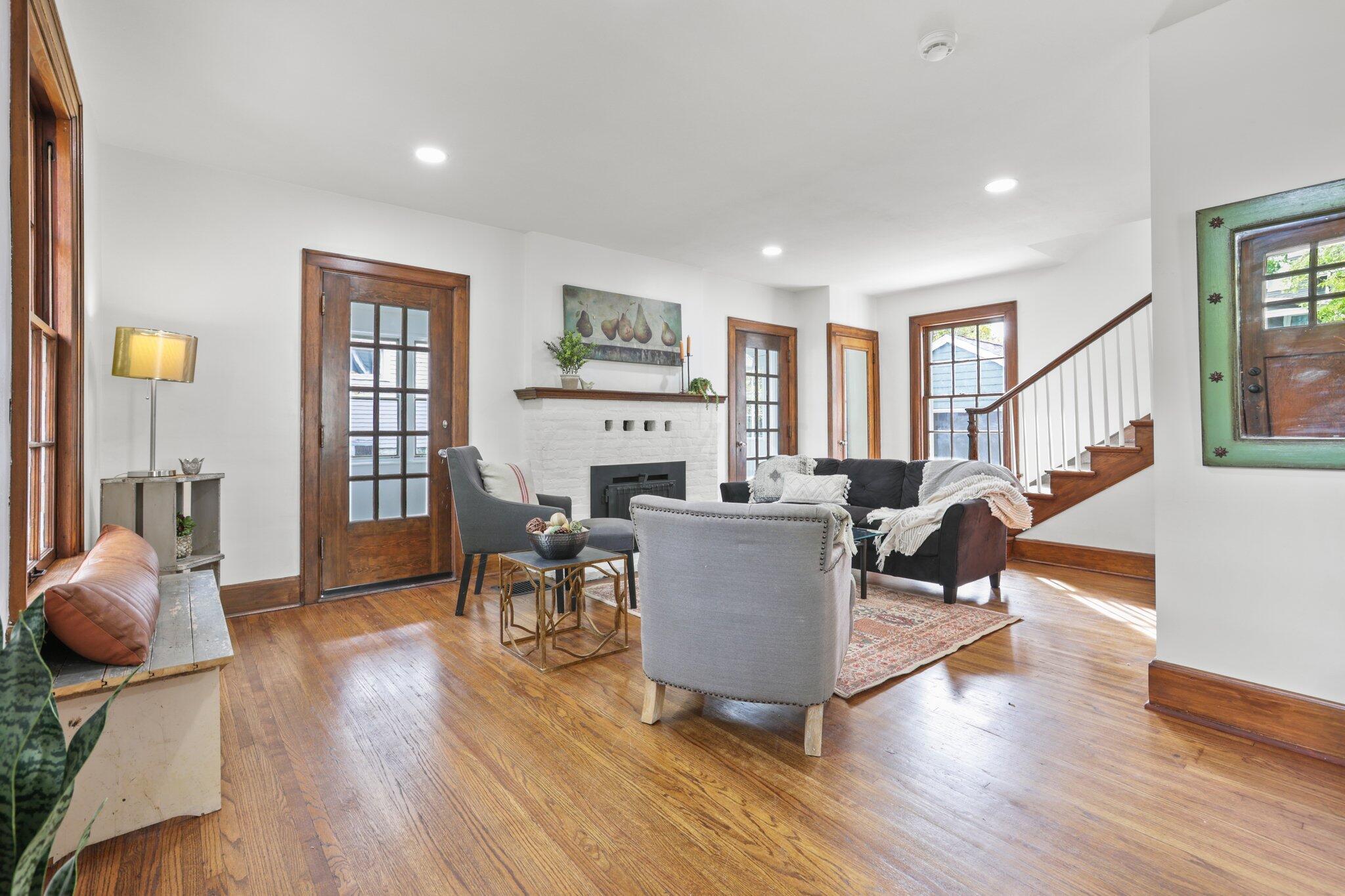 207 Chatham Road Columbus, OH 43214 - Photo 7 of 45 Refinished Floors