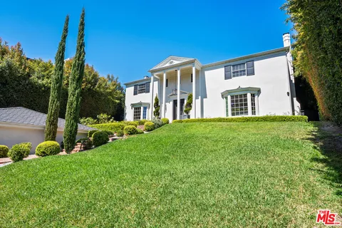 $17,500 | 462 Warner Avenue, Los Angeles, CA 90024
