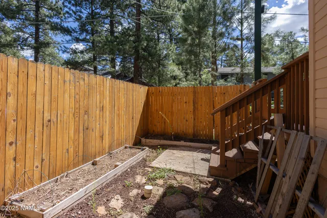 $2,400 | 335 Sandia Circle, Munds Park, AZ 86017