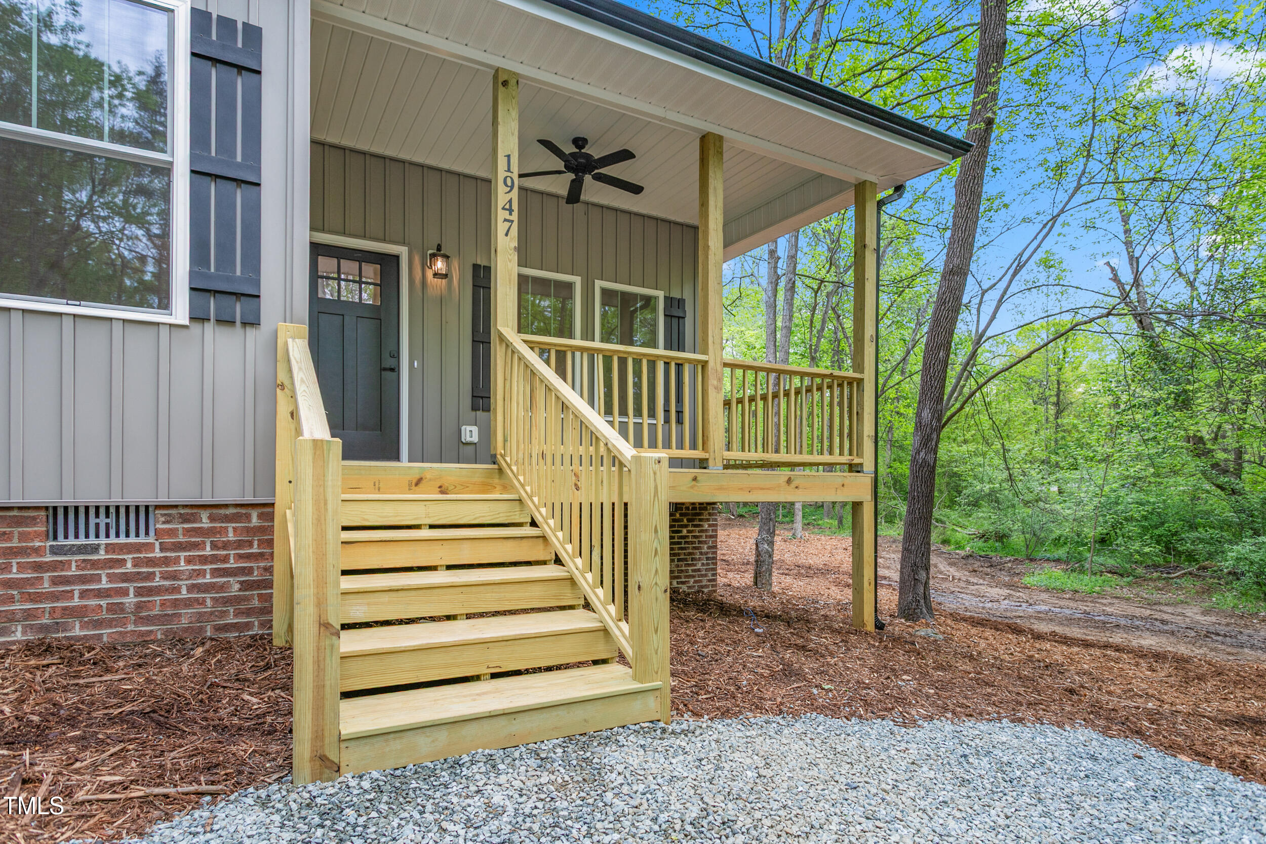 1947 Henry Road Graham, NC 27253 - Photo 6 of 31 1947 Henry Road-6