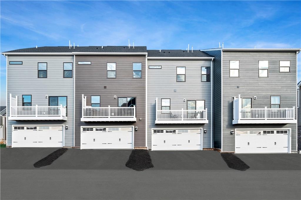 130 Goldenthread Way Coraopolis, PA 15108 - Photo 2 of 27 front view of building with a street