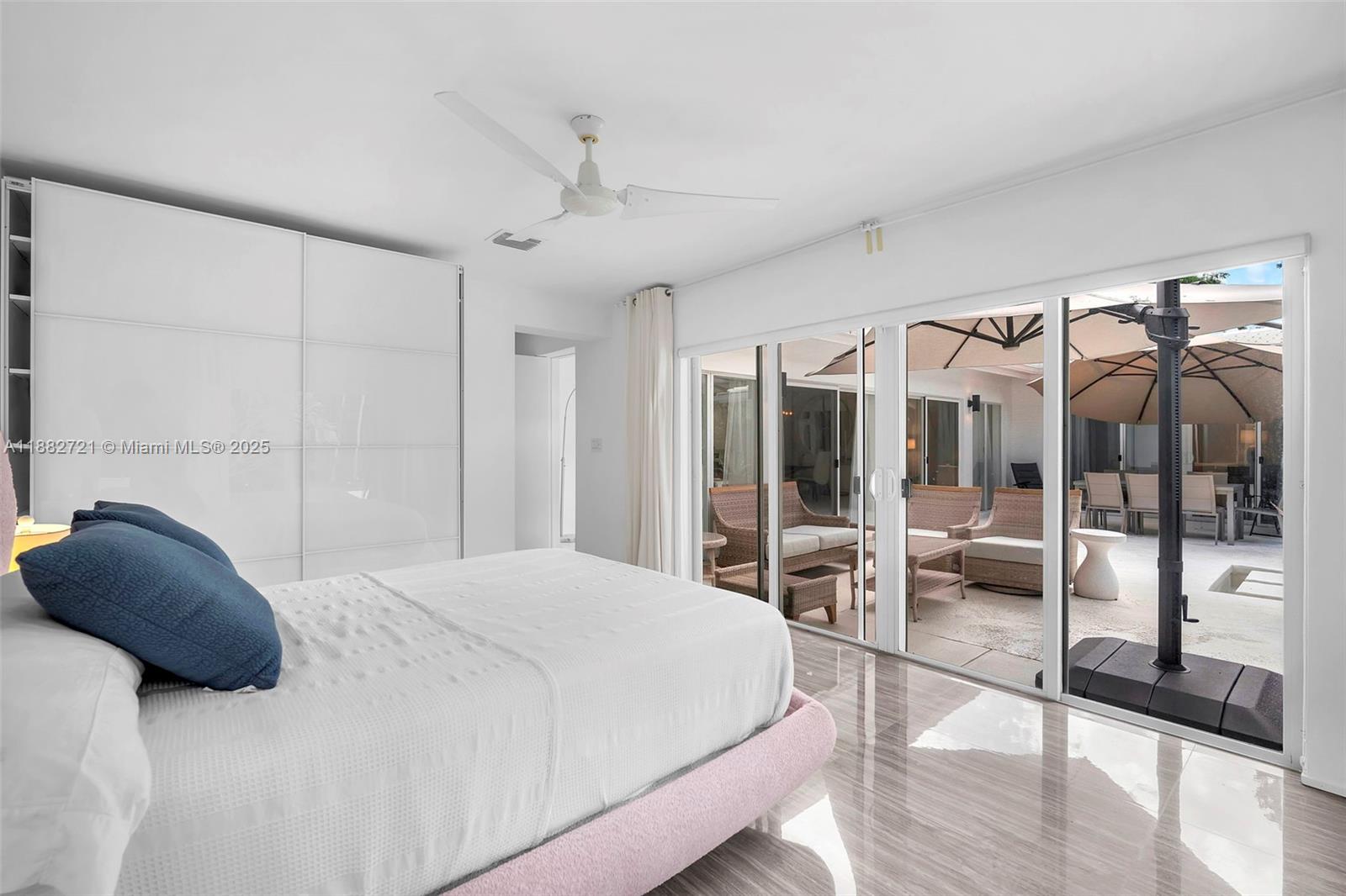 203 Ridgewood Road, Unit 203 Coral Gables, FL 33133 - Photo 18 of 44