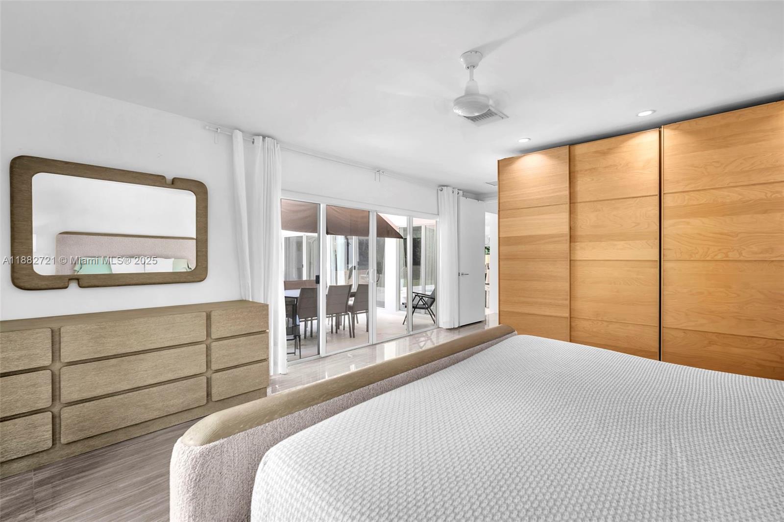 203 Ridgewood Road, Unit 203 Coral Gables, FL 33133 - Photo 30 of 44