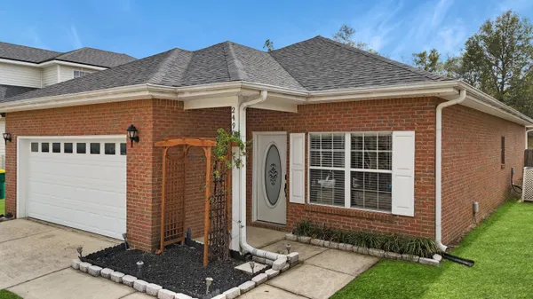 $249,900 | 2490 South Lakeview Drive, Crestview, FL 32536