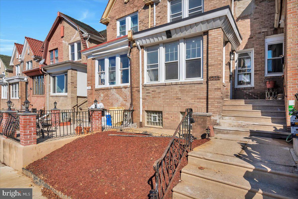 1385 Sanger Street Philadelphia, PA 19124 - Photo 3 of 23