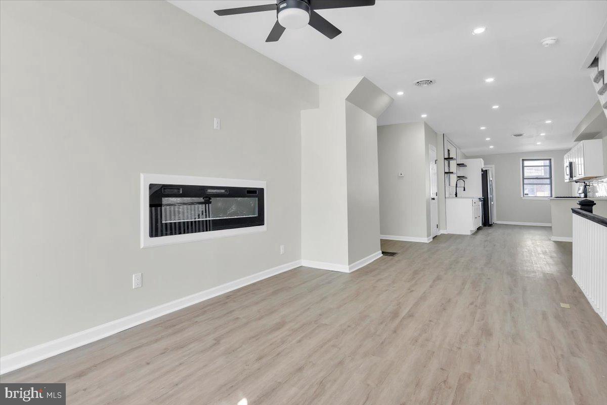 1385 Sanger Street Philadelphia, PA 19124 - Photo 5 of 23