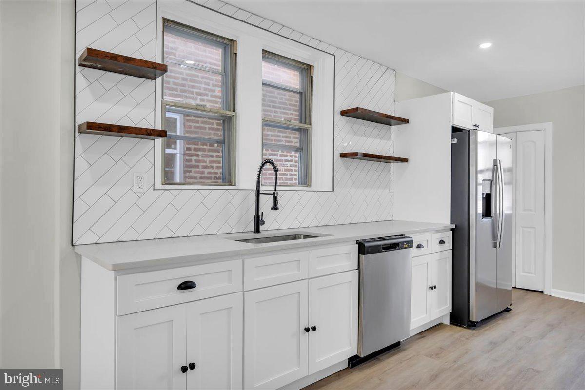 1385 Sanger Street Philadelphia, PA 19124 - Photo 8 of 23