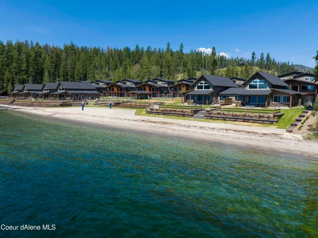 $1,350,000 | 27 Fremont Lane, Nordman, ID 83848