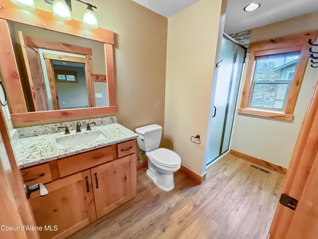 $1,350,000 | 27 Fremont Lane, Nordman, ID 83848