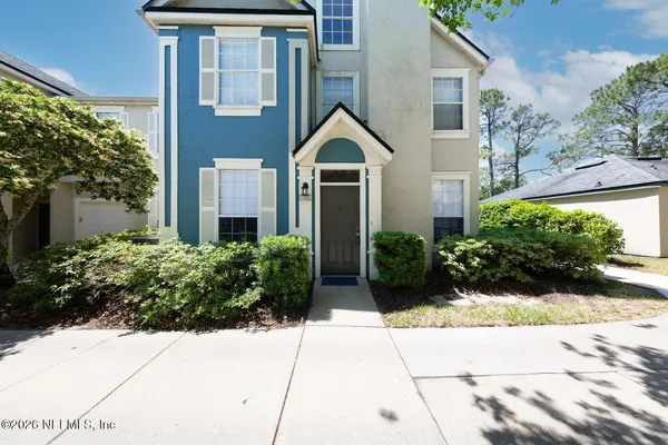 $1,500 | 13703 Richmond Park Drive North, Unit 3302, Jacksonville, FL 32224