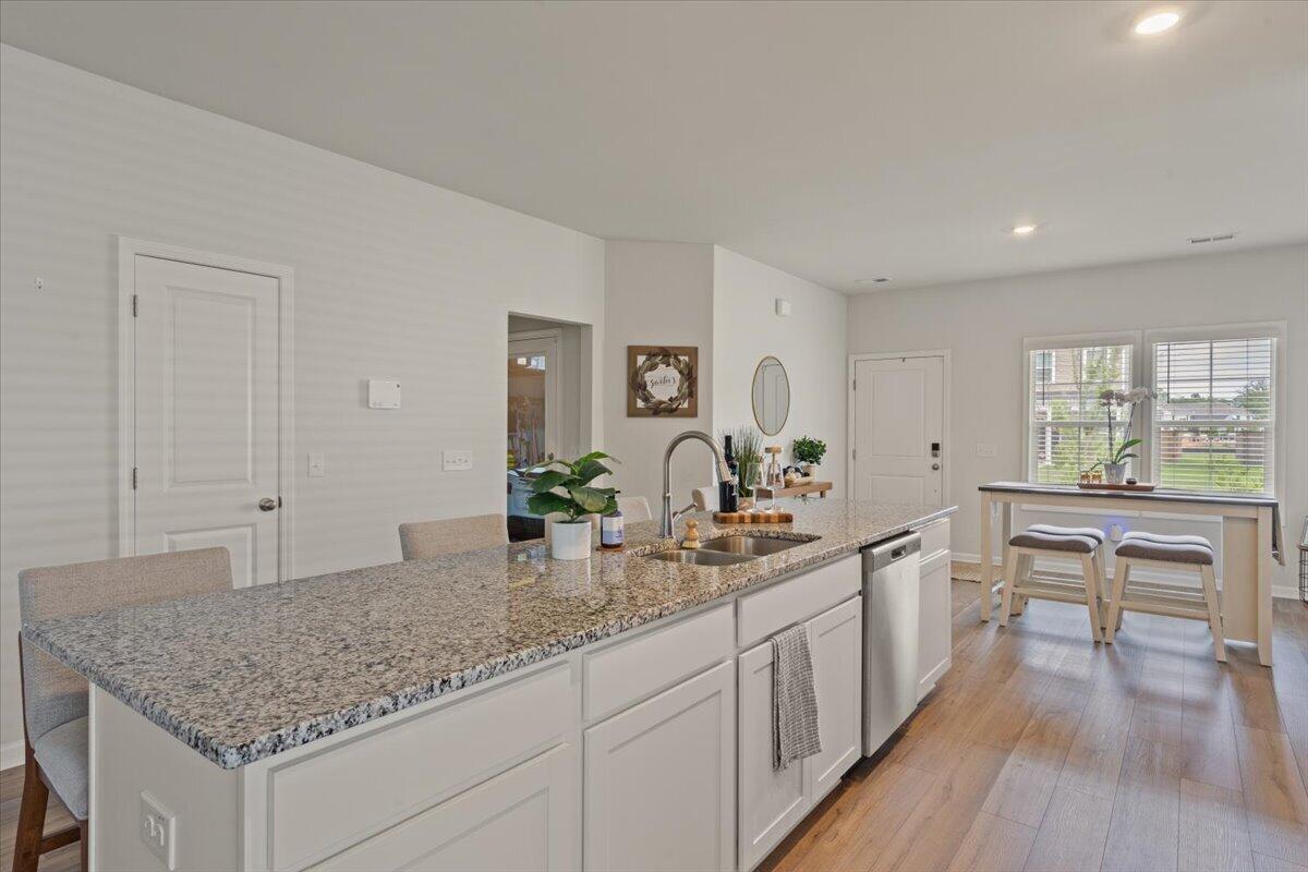 312 O'leary Circle Summerville, SC 29483 - Photo 11 of 44 15-EYE00087