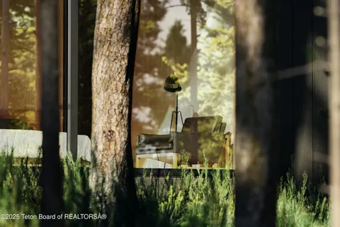 $1,795,000 | 3675 West Highland Trail, Wilson, WY 83014