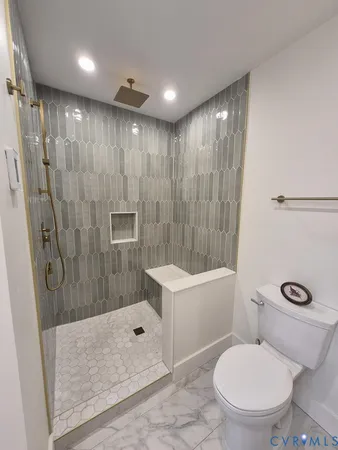 $439,900 | 235 Country Club Road, Keysville, VA 23947