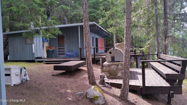 $1,249,500 | 20 Bartoo Is Shore, Coolin, ID 83821